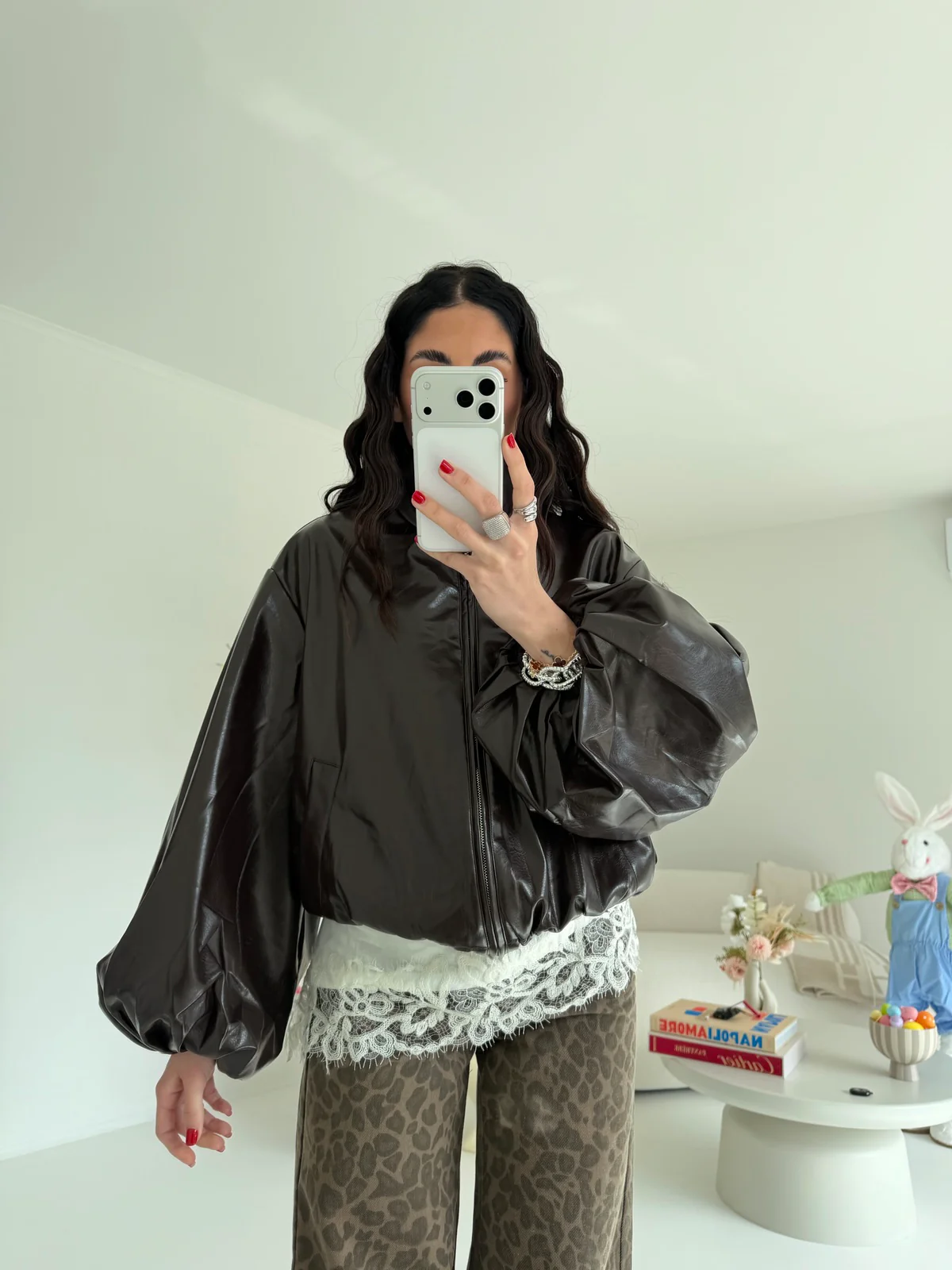 DD0397-BOMBER WOMAN CHOCO
