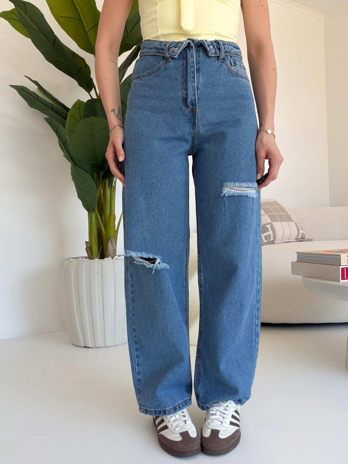 GB108-JEANS RISVOLTO RIPPED - Image 3